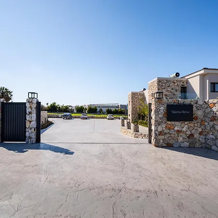 Mama Rosa Luxury With Private Pools