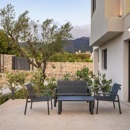 Villa Mama Rosa Luxury With Private Pools