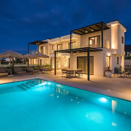 Mama Rosa Luxury With Private Pools Villa