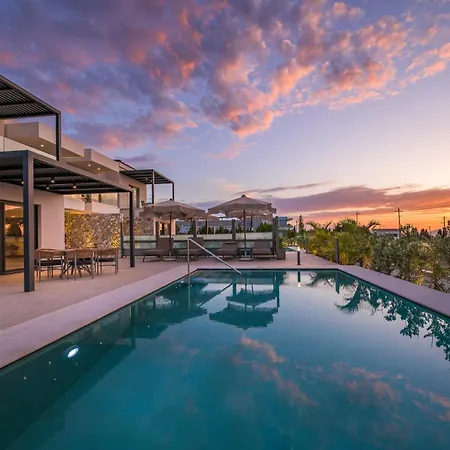 Mama Rosa Luxury With Private Pools Villa *