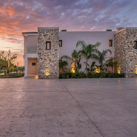 Mama Rosa Luxury With Private Pools *