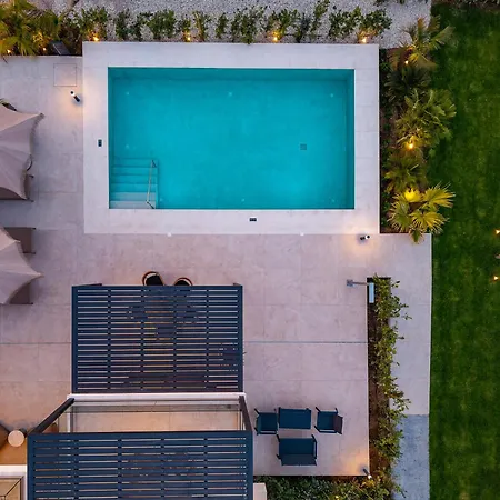 Mama Rosa Luxury With Private Pools Zipárion