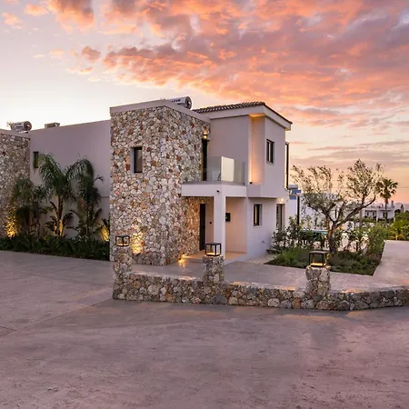 Villa Mama Rosa Luxury With Private Pools