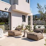 Mama Rosa Luxury With Private Pools Villa Zipárion