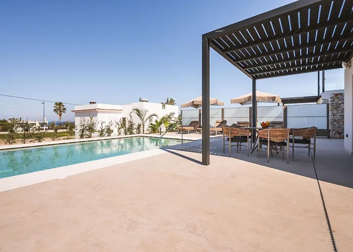 Mama Rosa Luxury With Private Pools Villa
