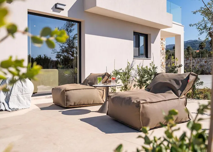 Villa Mama Rosa Luxury With Private Pools